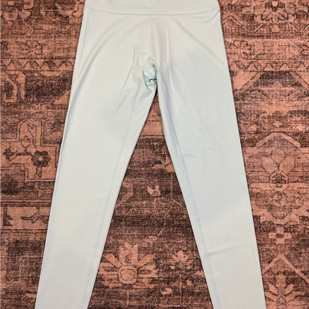 Aerie Offline Pale Blue Leggings Women’s Size Medium Like‎ New!